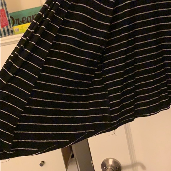 Black and white striped blazer - Picture 4 of 5